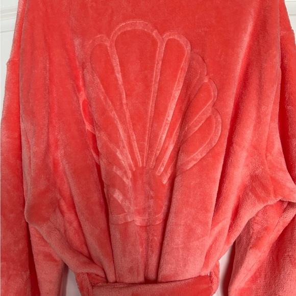 Salt Sisters XL/2XL Plush Robe NWT - Picture 3 of 3